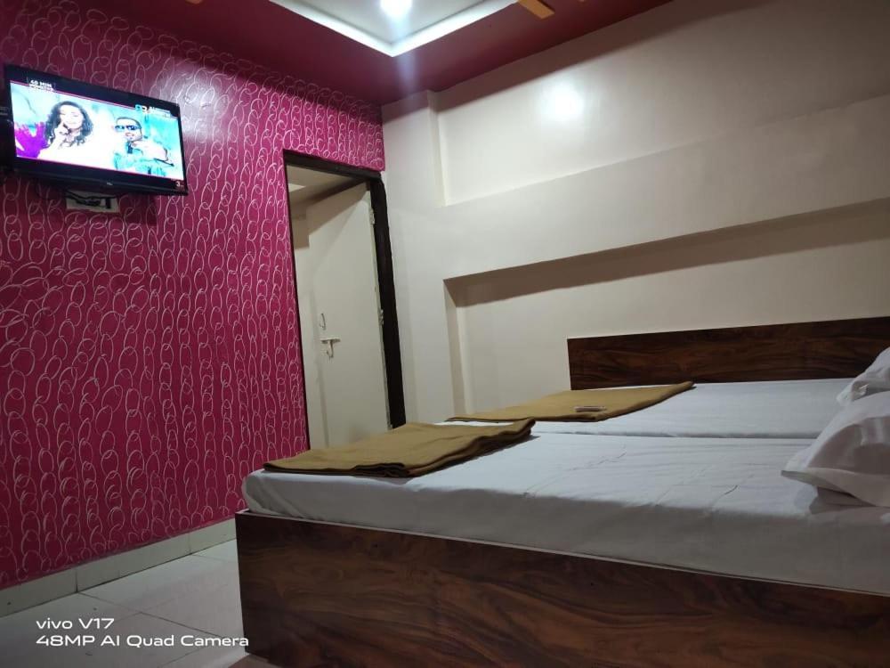 Sai Ganesh Guest House シルディ エクステリア 写真